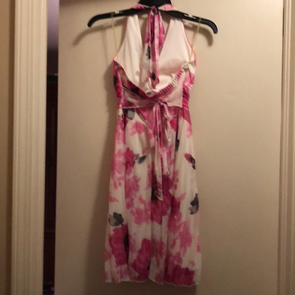 Halter dress - Picture 3 of 6